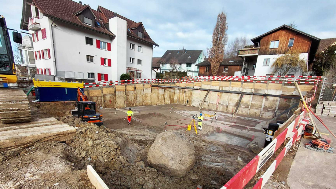 Fotos Neubau MFH, Bauvermessung, Baugrube, ING PLUS